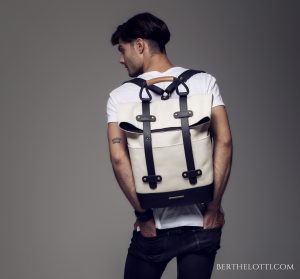 gismo-men-backpack-black leather-canvas