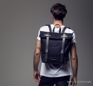 winslow-backpack-men-leather black-canvas