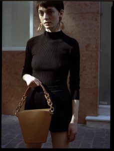 Berthelotti black large Margot Bucket bag woman style fashion mini leather